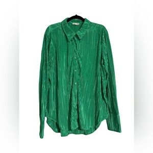Good American Green Pleated Button
Down Shirt